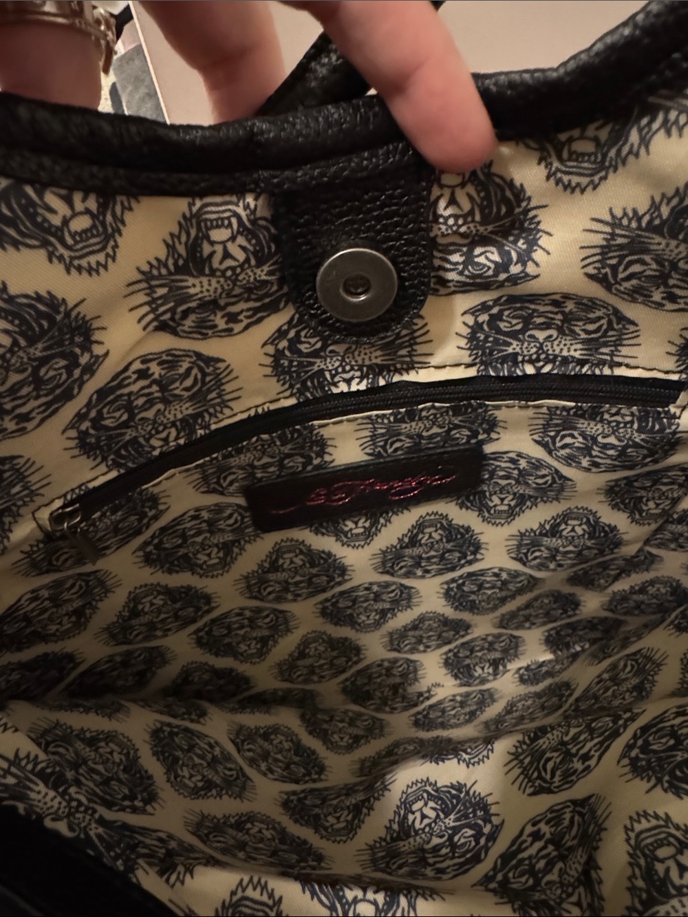 NWT Ed Hardy: Women's Faux Leather Tote Bag (Skull Rose Pink) - Picture 11 of 14